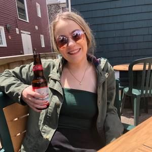 Meet your Posher, Maddie